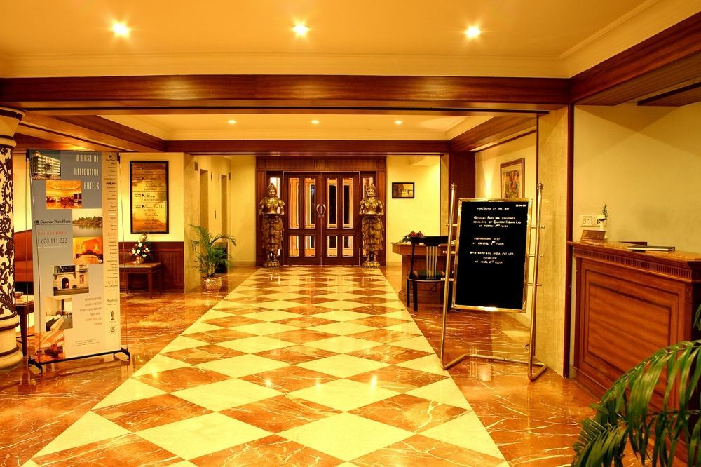 Gokulam Park Kochi Interior foto