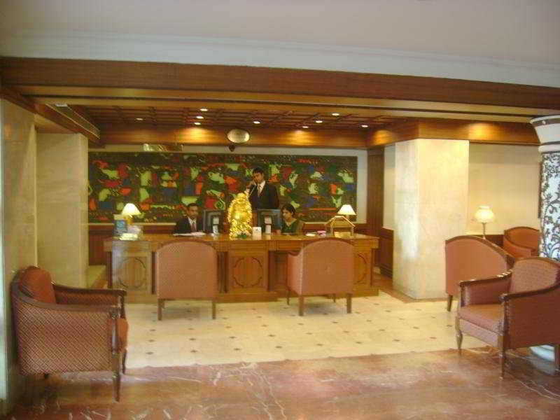 Gokulam Park Kochi Exterior foto